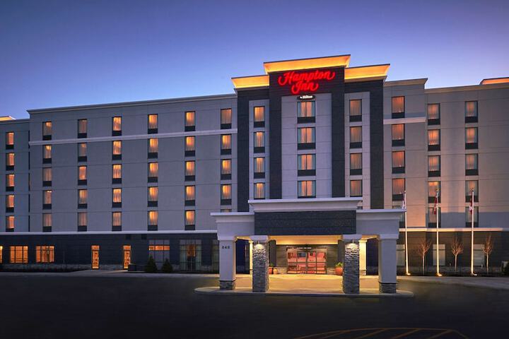 Hotel 1 of 31
