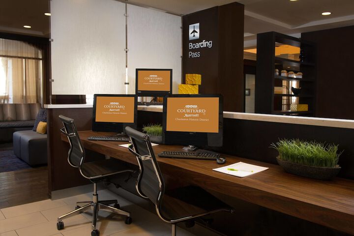 Business Center 50 of 53