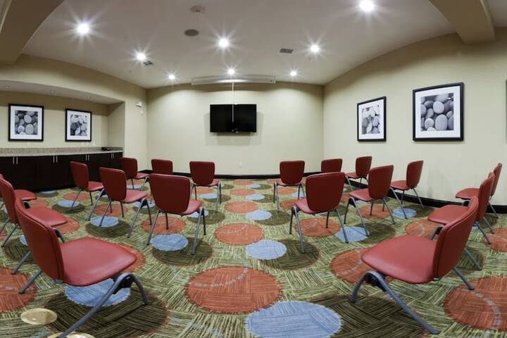 Staybridge Suites Houston Stafford - Sugar Land by IHG