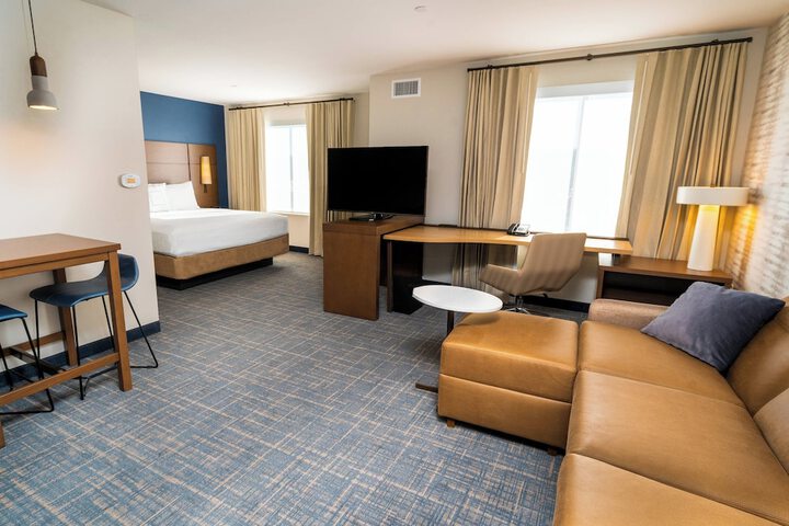 Room 34 of 68