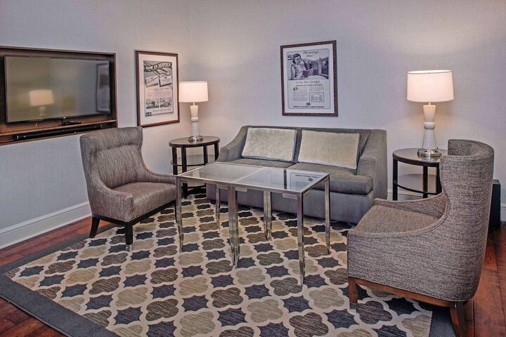Room 56 of 160