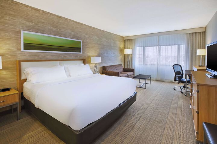 DoubleTree by Hilton Rapid City Downtown Convention Center