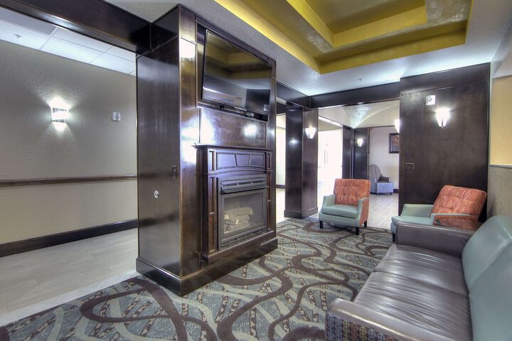 Hotel Interior 9 of 35