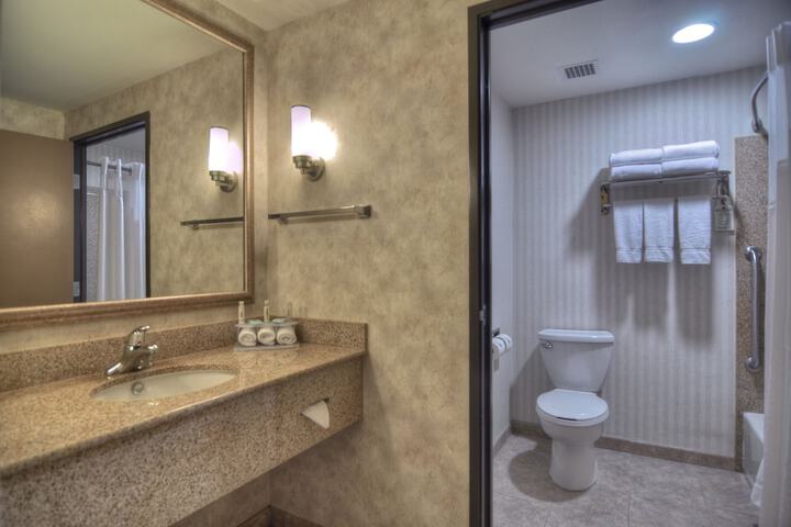 Room 21 of 54