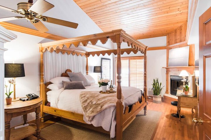 Room 15 of 29