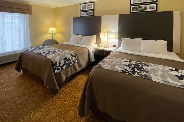 Room 14 of 24
