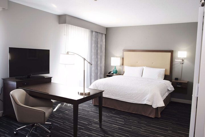 Hampton Inn & Suites Des Moines / Urbandale