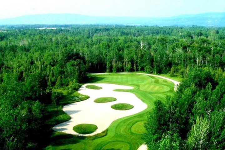 Living Stone Golf Resort