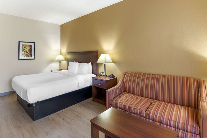 Best Western Plus Governors Inn
