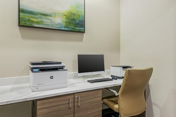 Best Western Plus Sanford Airport / Lake Mary Hotel