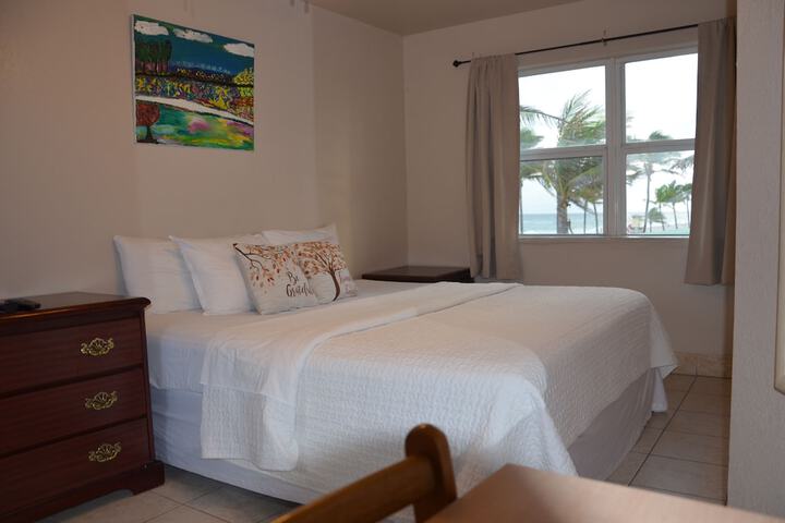 Room 20 of 44