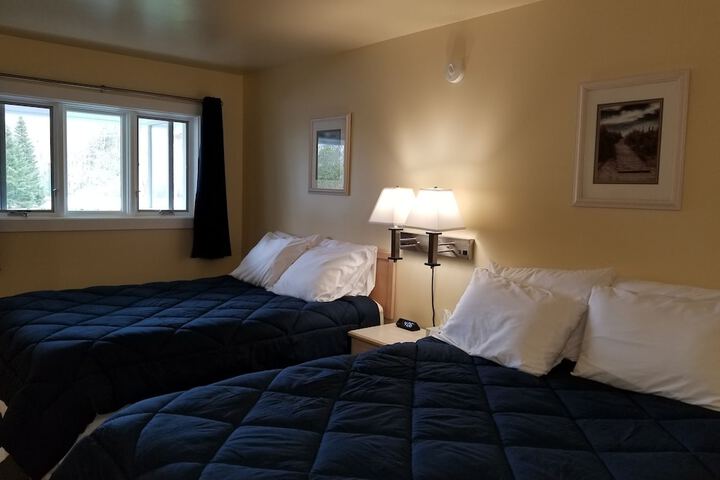 Captains Quarters Motel