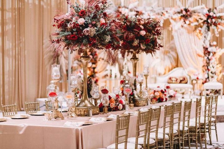 Ballroom/Hall 74 of 80