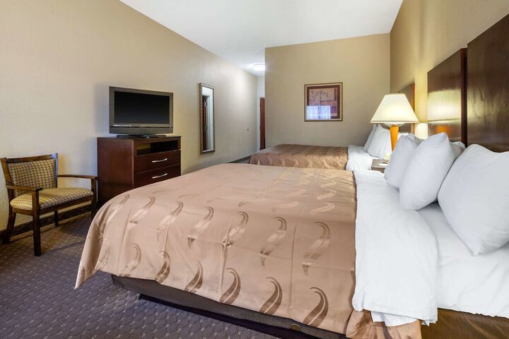 Room 10 of 39