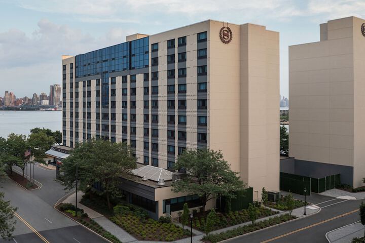 Hotel 4 of 78