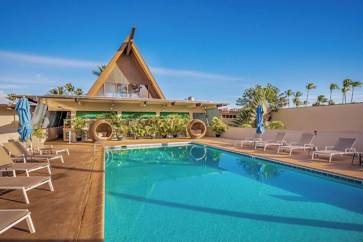 Pool 55 of 128