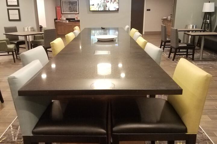 Hampton Inn Omaha Airport