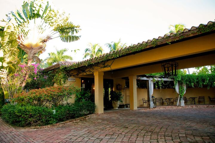 Hotel 3 of 62