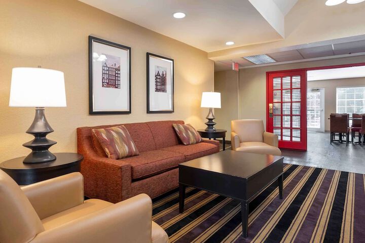 Hotel Interior 12 of 32