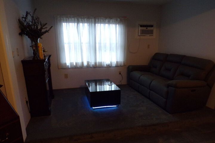 Room 9 of 44
