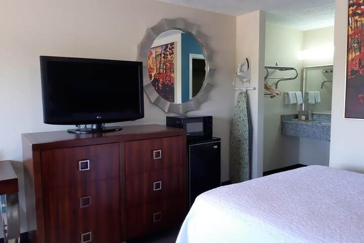 Room 19 of 43