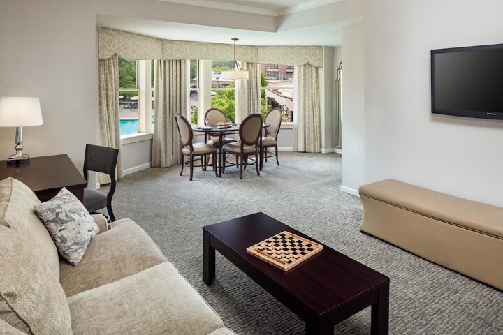 The Elms Hotel & Spa a Destination by Hyatt Hotel