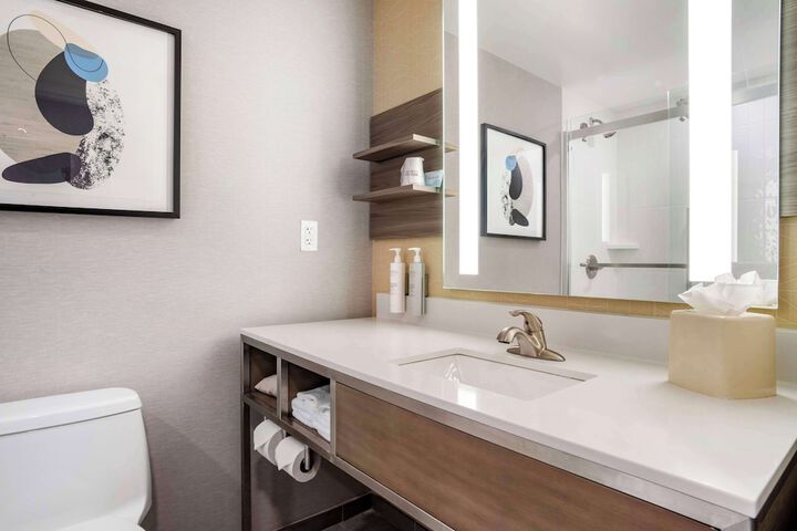 Hilton Garden Inn Charlotte / Concord