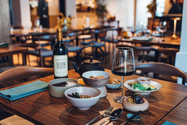 Dining 66 of 77