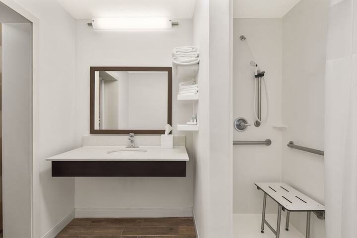 Room 30 of 57