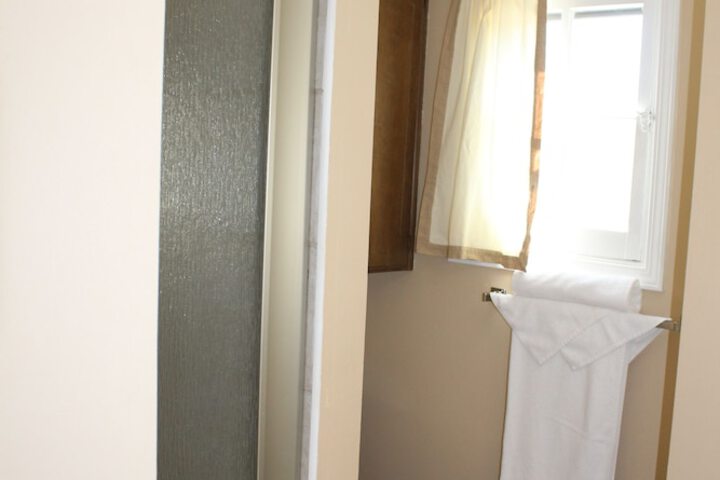 Room 33 of 119