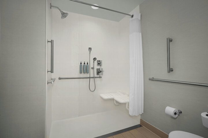 Courtyard by Marriott Atlanta Kennesaw