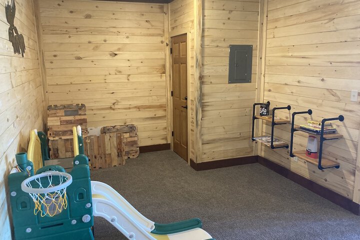 Keweenaw Waters Resort