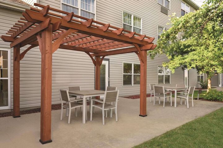 Country Inn & Suites by Radisson Pella, IA