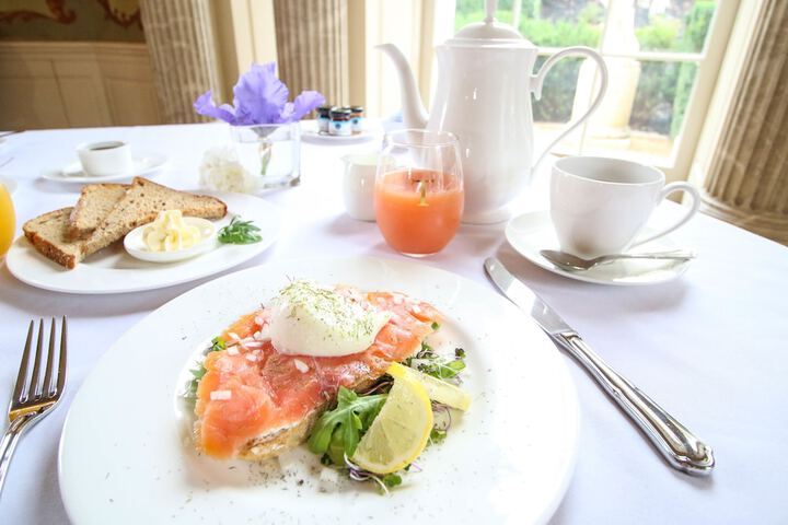 Breakfast/Coffee Service 152 of 221