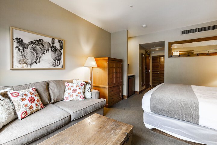 Room 192 of 261