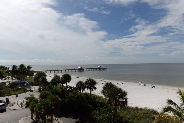 Edison Beach House