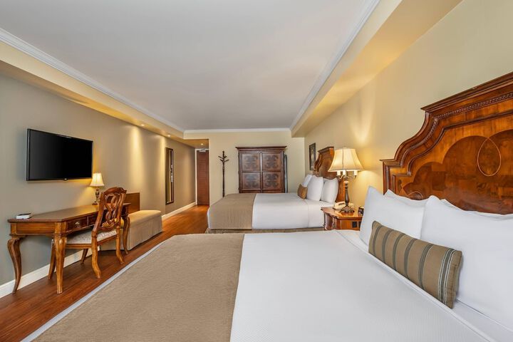 Hotel Brossard an Ascend Collection Hotel