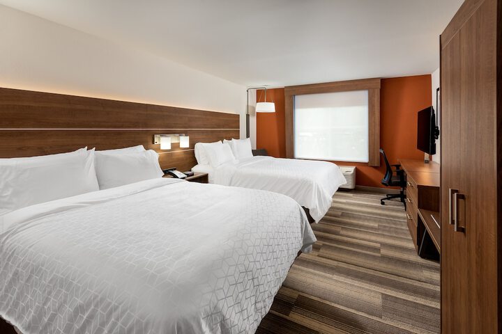 Room 8 of 29