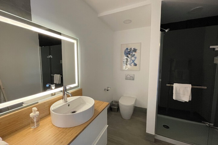 Room 7 of 29