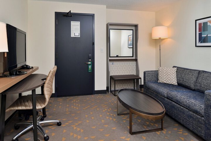 Room 41 of 72
