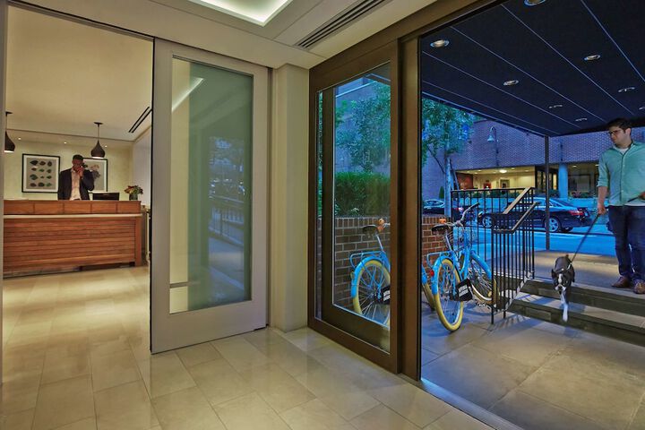Hotel Interior 6 of 32