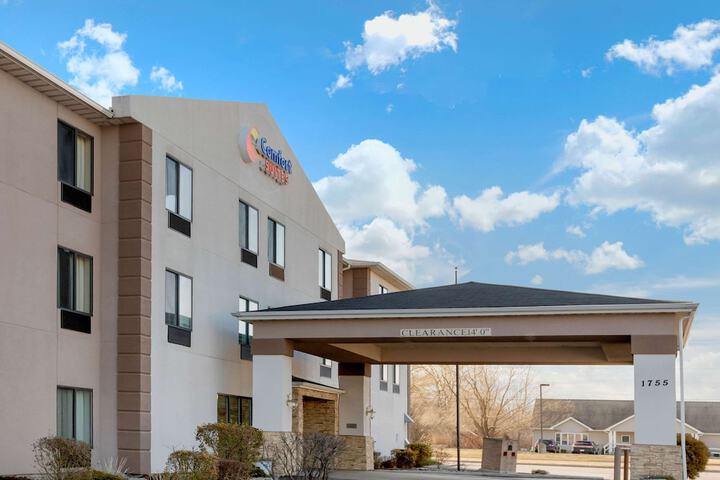 Hotel 3 of 31