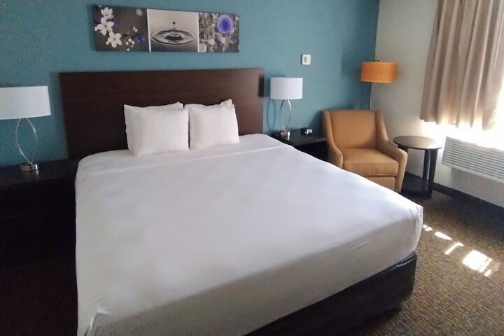 Room 57 of 77
