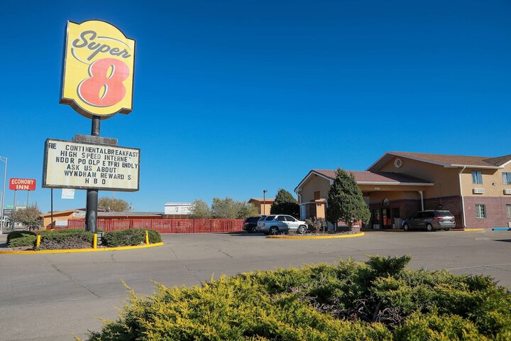 Hotel 4 of 27