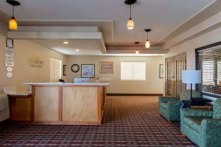 Hotel Interior 4 of 25