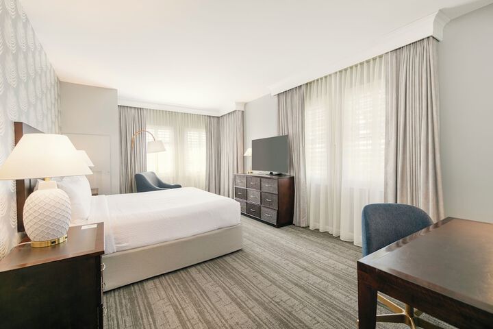 Room 21 of 65