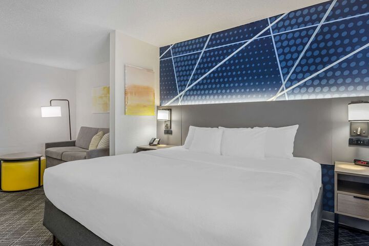 Comfort Suites West Indianapolis - Brownsburg