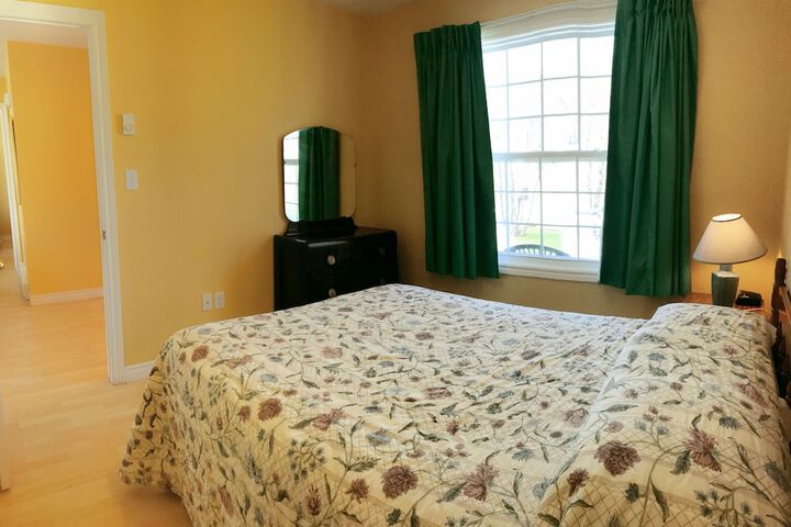 Room 36 of 103