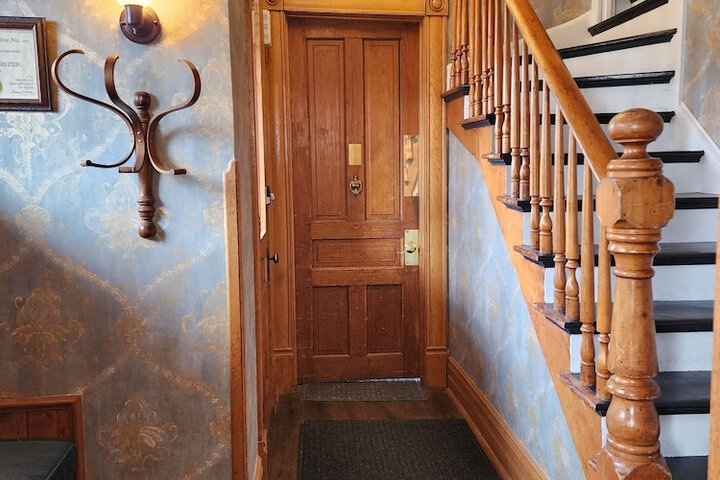 Hotel 8 of 47