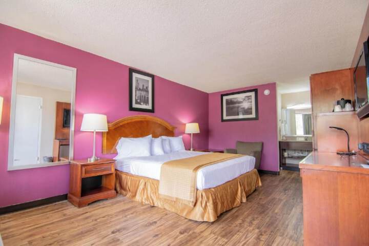 Reidsville Inn & Suites